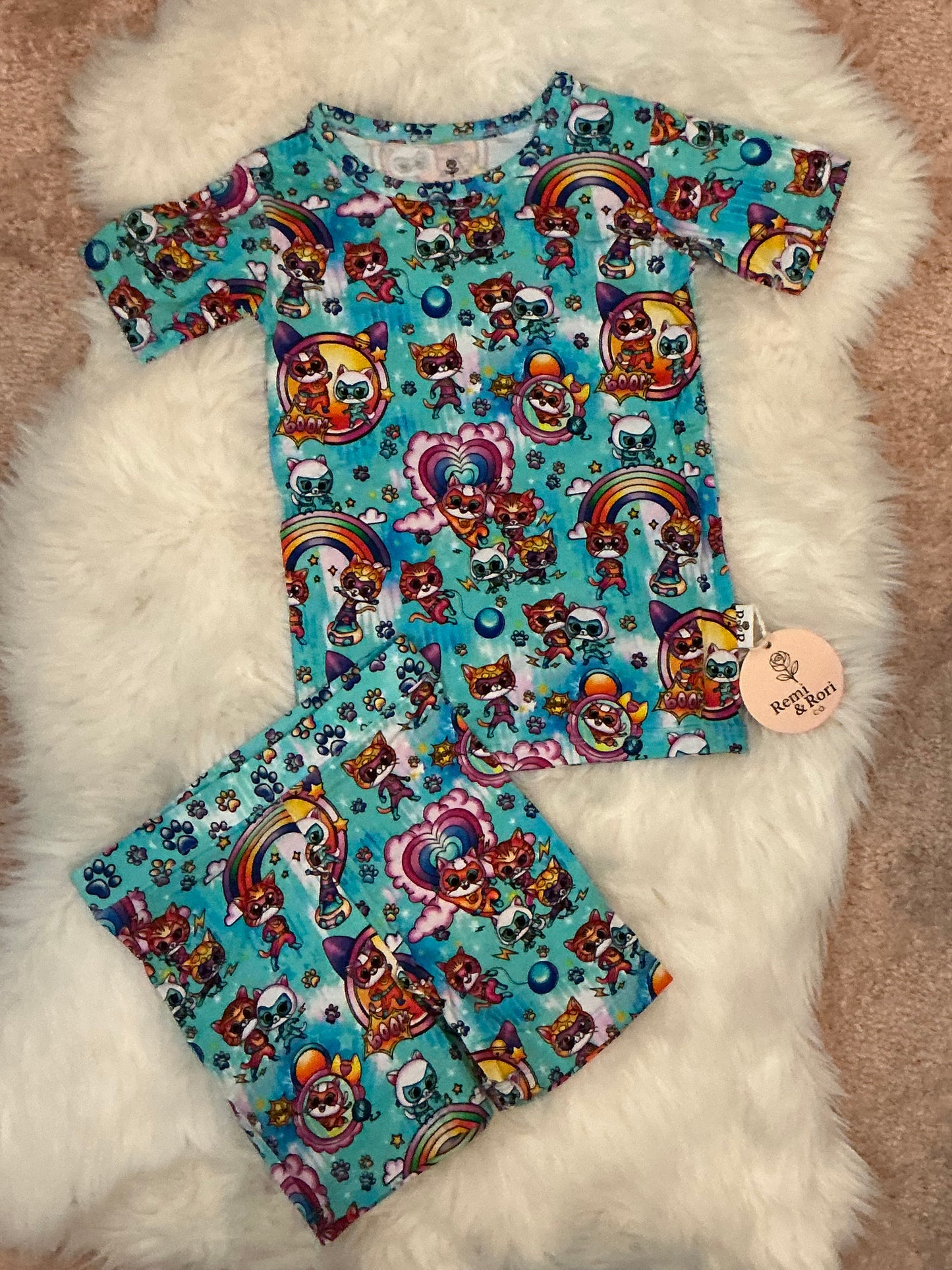 Super Kitty Short Set