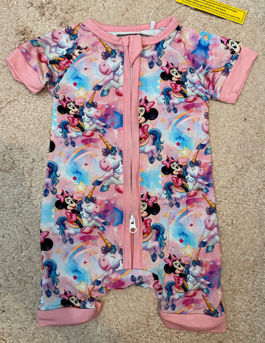 Unicorn Minnie Shortie
