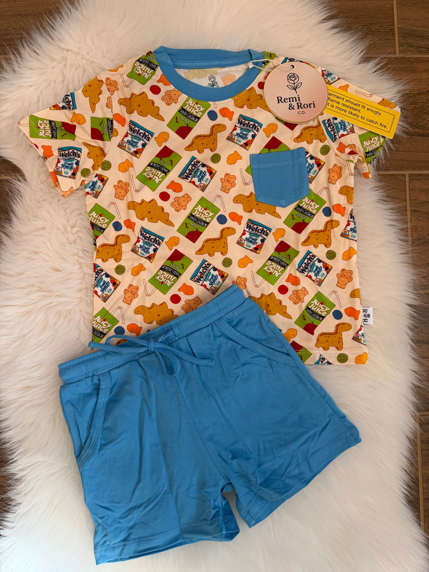 SNACKS! Pocket Tee Set